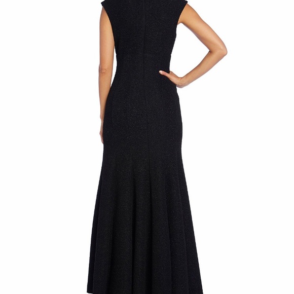 R&M Richards Embellished Keyhole Mermaid Dress NWT - Picture 3 of 4